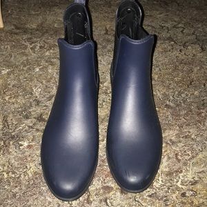 Matte Navy Blue Rainboots